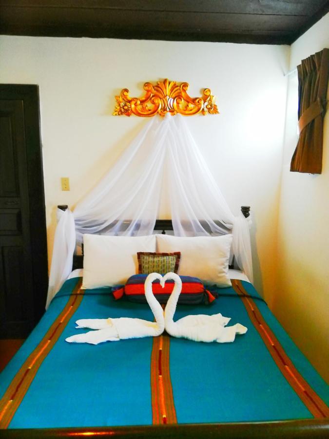 Hotel La Quinta Santa Lucia Antigua Exterior foto